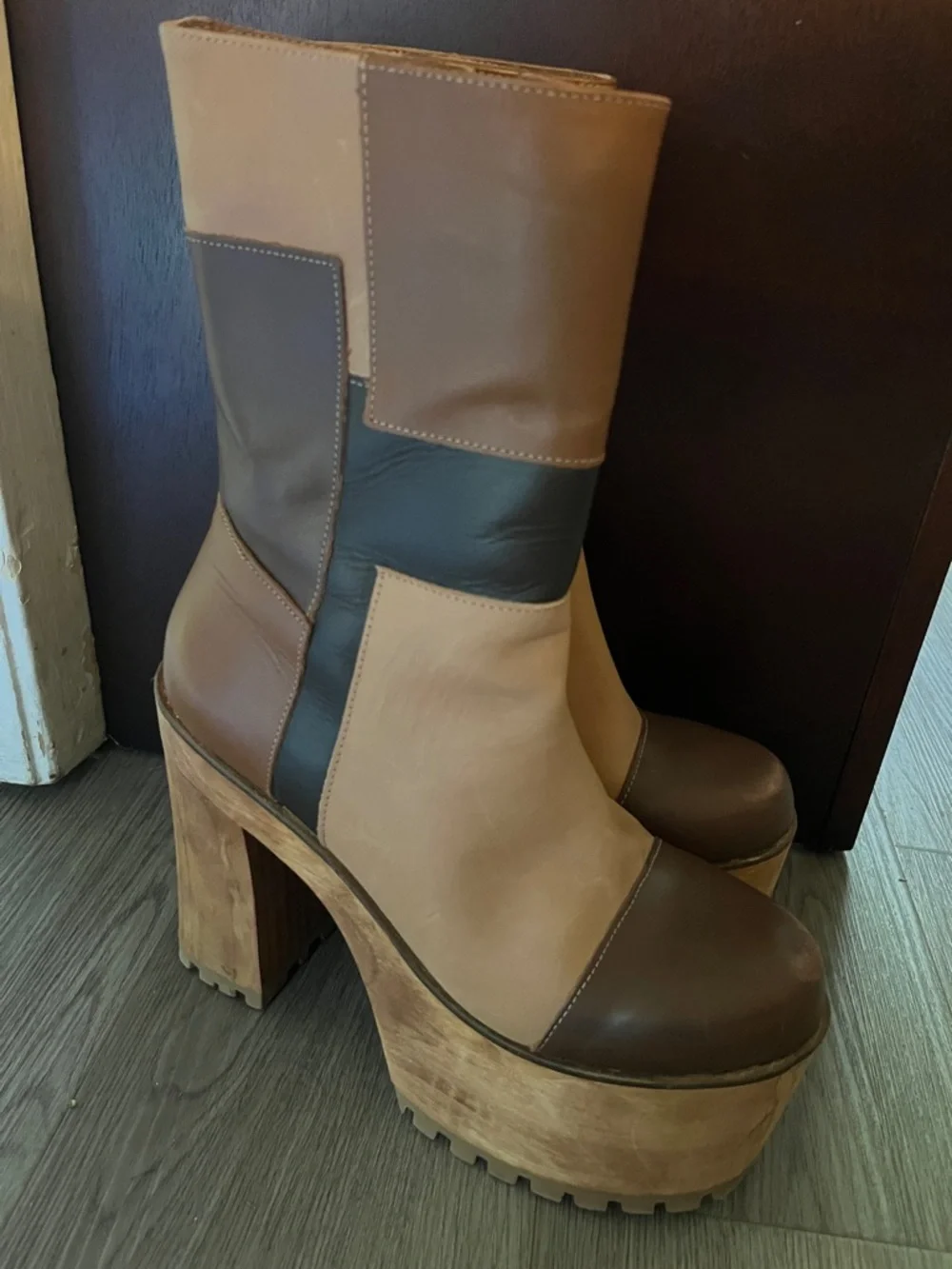 Steve Madden Tonic Patchwork Platform Boots - Picture 3 of 8
